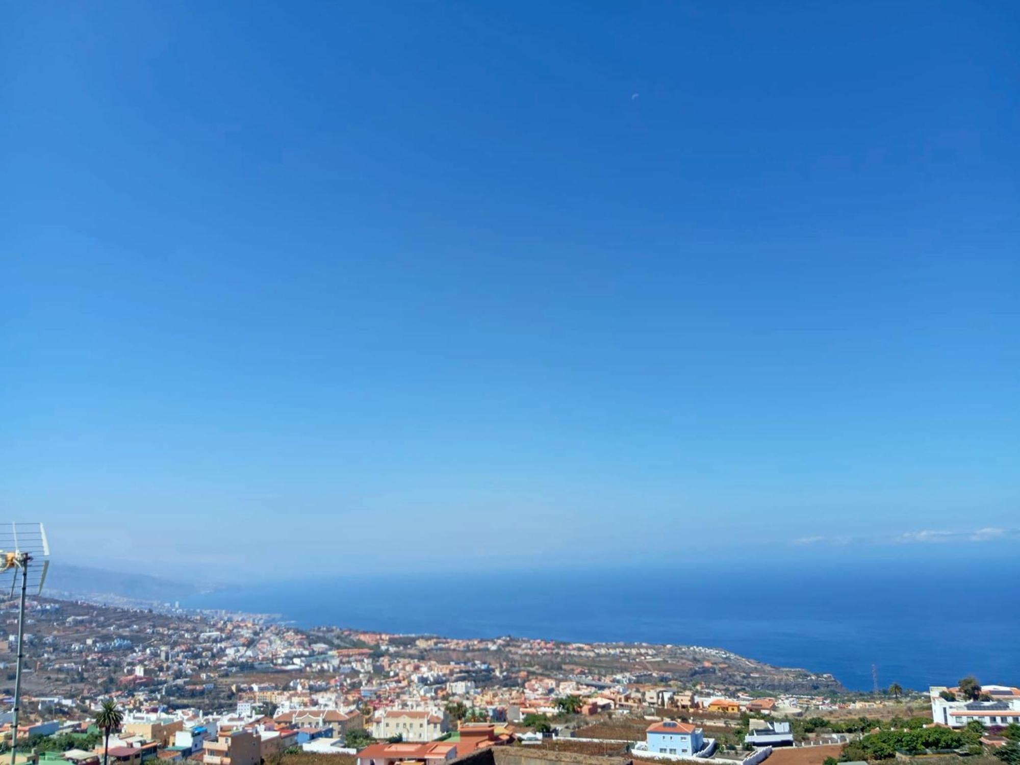 Live La Victoria Carril - Casa Acogedora Y Familiar Con Terraza Completa Villa La Victoria de Acentejo Bagian luar foto